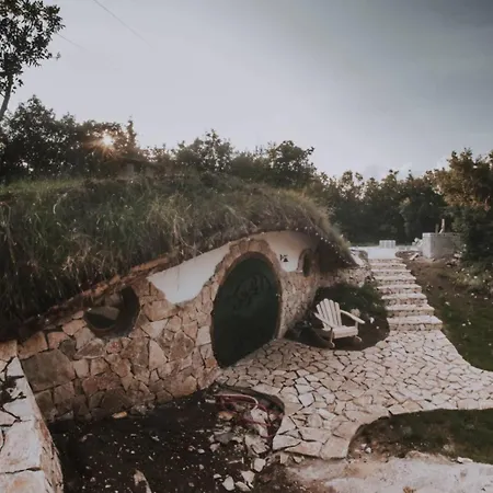 Mobbiton Mostar - Magical Underground Retreat Exterior photo